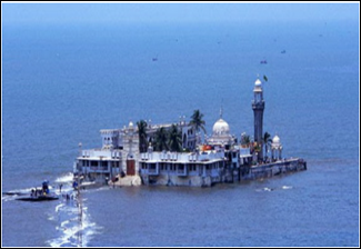 Haji Ali Dergah covered by Sea Water